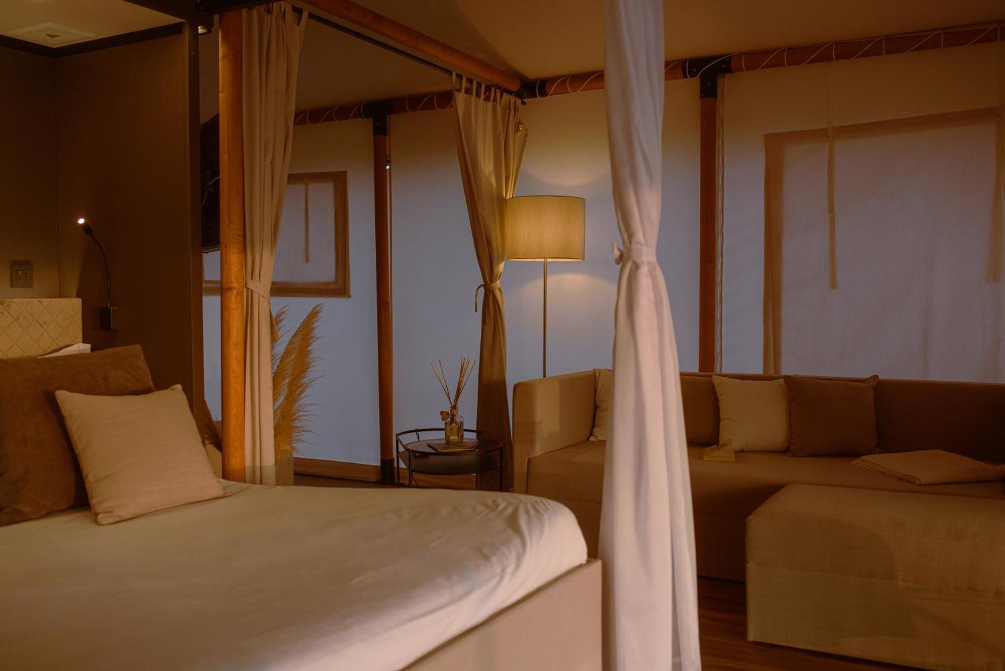 Luna Minoica Suites And Apartments مونتاليغرو المظهر الخارجي الصورة