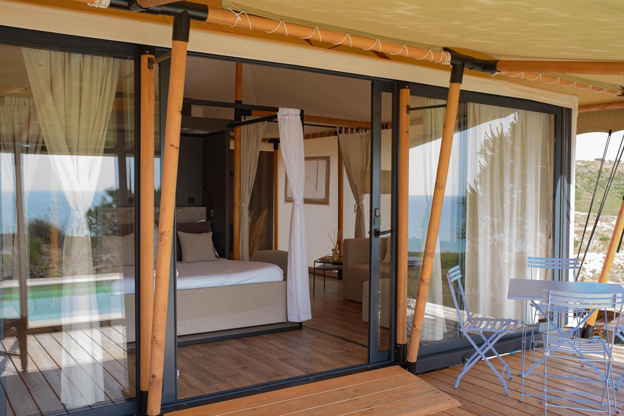 Luna Minoica Suites And Apartments مونتاليغرو المظهر الخارجي الصورة